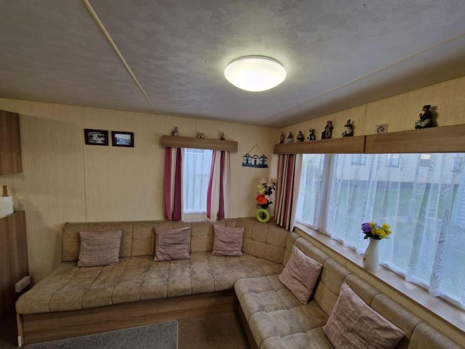 Homely 3 Bed Van @ Weymouth Bay Exterior photo
